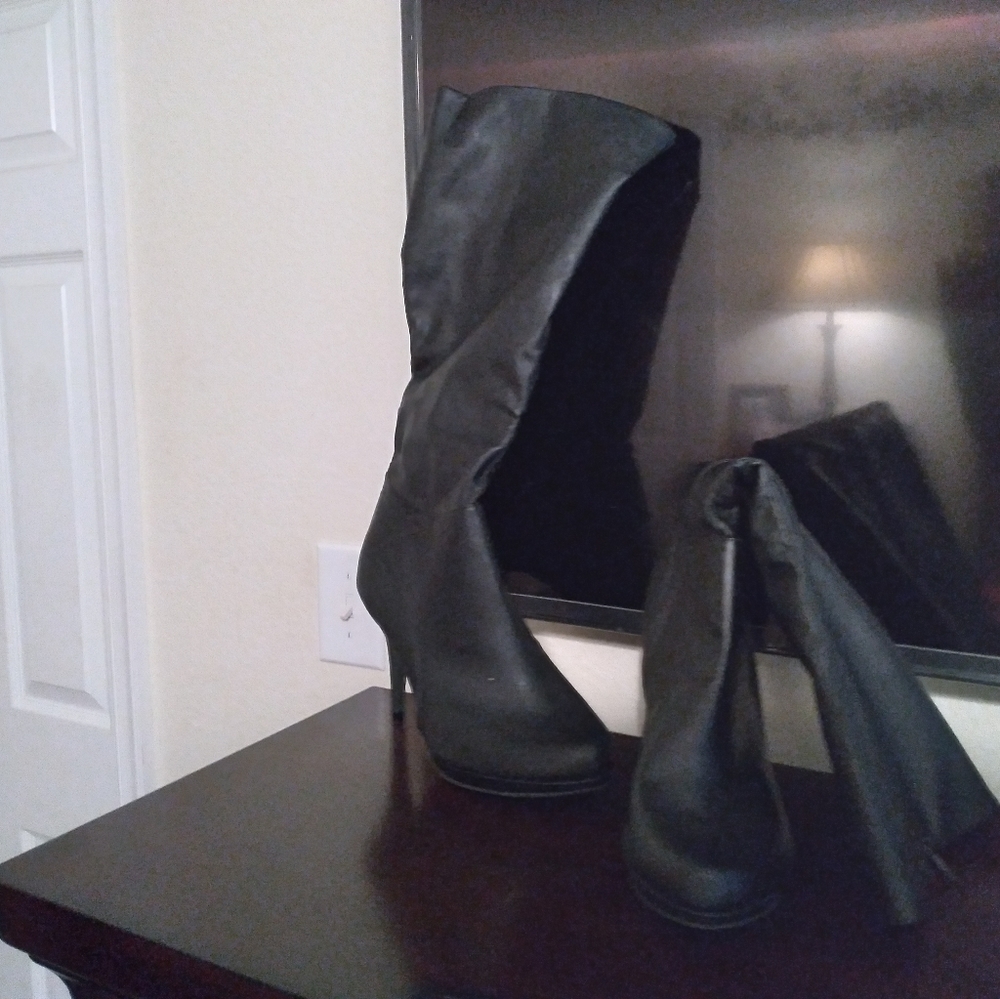 Fioni, Black, faux leather, 3 in, platform boots